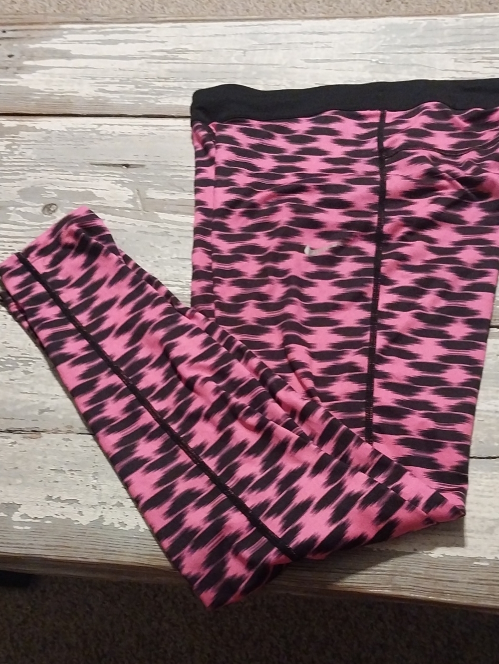 Nike Pink and Black Patterned Athletic Leggings